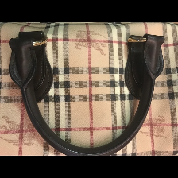 Burberry pre owned bowling chestnut color. - Picture 4 of 8